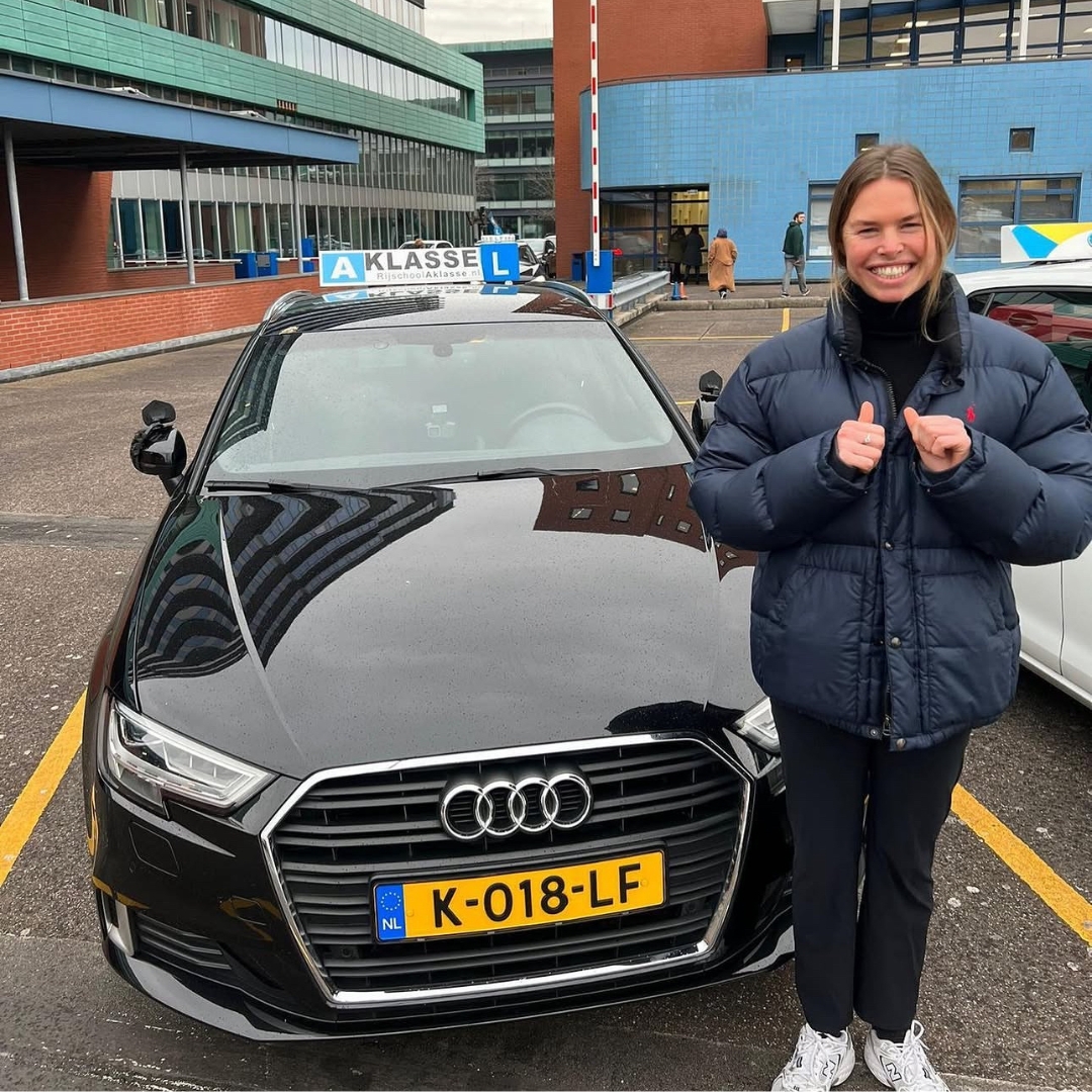 Rijschool Den Haag - Rijles in Audi, BMW & Mercedes